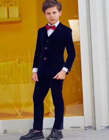 CLASSICAL SUIT